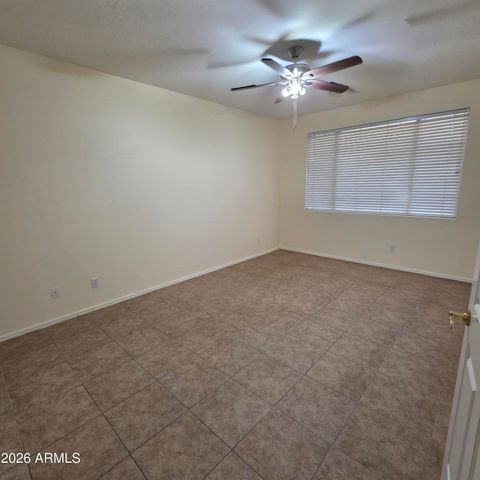 2709 W Redwood Lane, Phoenix, AZ 85045