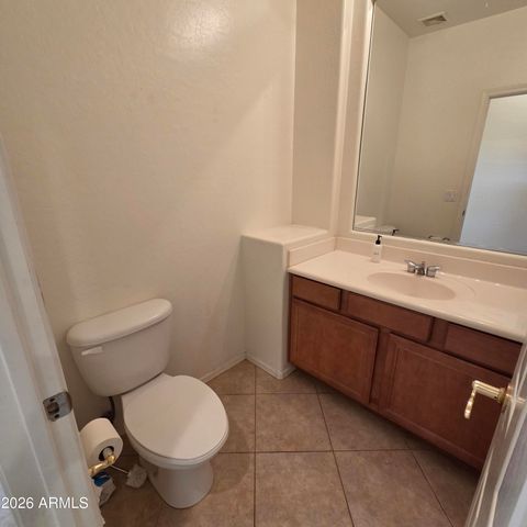 2709 W Redwood Lane, Phoenix, AZ 85045
