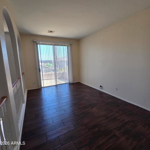 2709 W Redwood Lane, Phoenix, AZ 85045