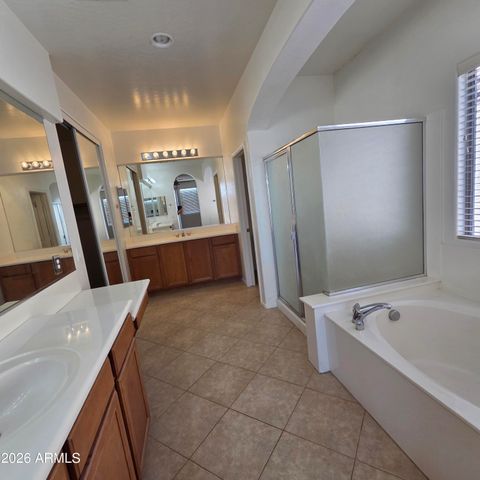 2709 W Redwood Lane, Phoenix, AZ 85045