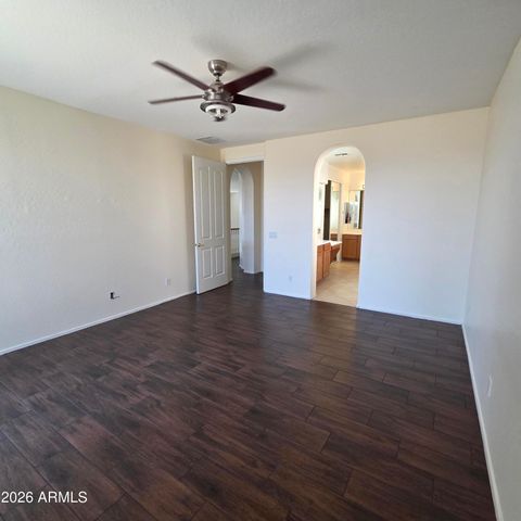 2709 W Redwood Lane, Phoenix, AZ 85045