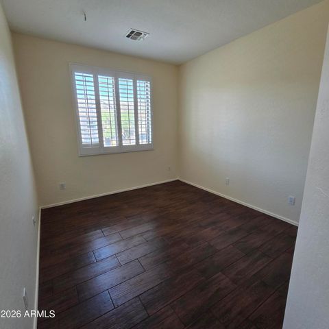2709 W Redwood Lane, Phoenix, AZ 85045