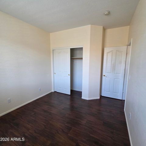 2709 W Redwood Lane, Phoenix, AZ 85045