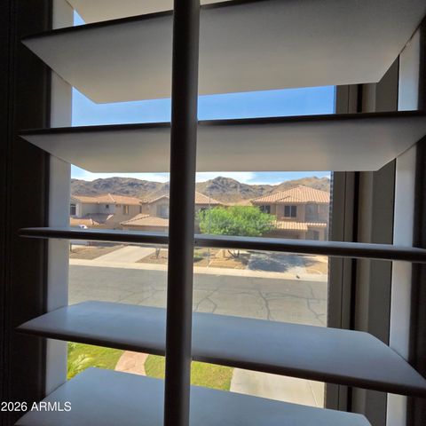 2709 W Redwood Lane, Phoenix, AZ 85045