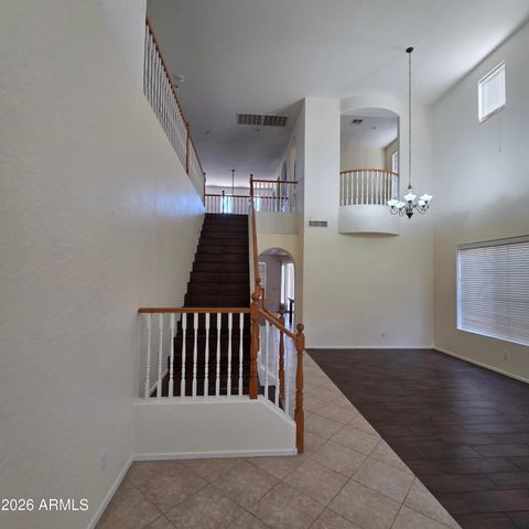 2709 W Redwood Lane, Phoenix, AZ 85045