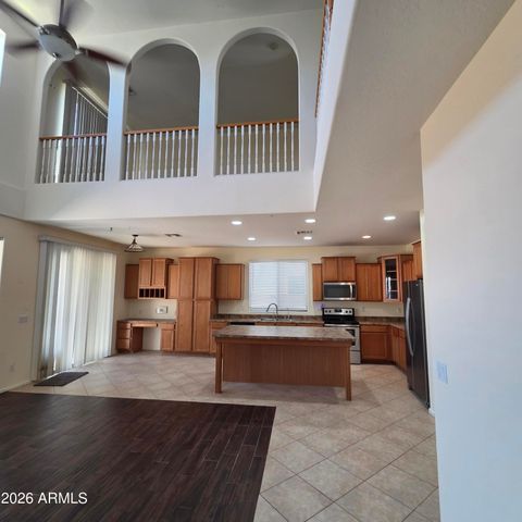 2709 W Redwood Lane, Phoenix, AZ 85045