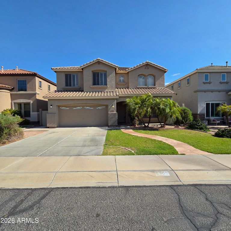 2709 W Redwood Lane, Phoenix, AZ 85045