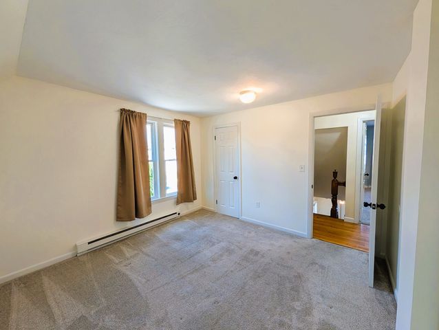 27 South Street, South Hadley, MA 01075