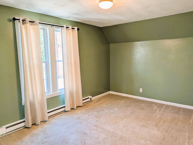 27 South Street, South Hadley, MA 01075