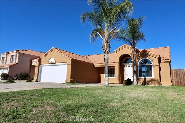 716 Periwinkle, Perris, CA 92571