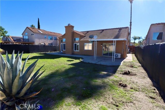 716 Periwinkle, Perris, CA 92571