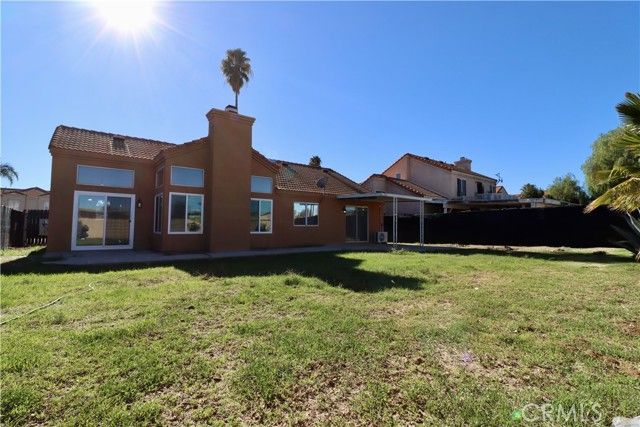 716 Periwinkle, Perris, CA 92571