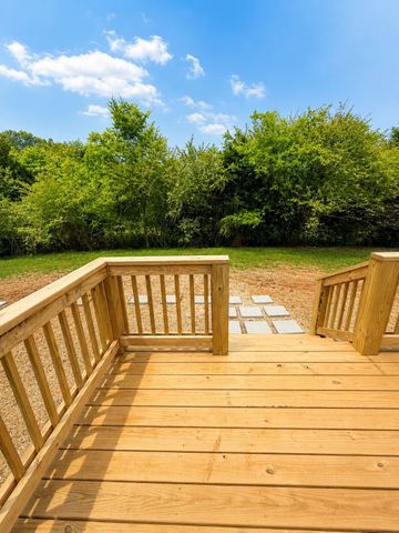 885 Junior Witt, Rock Island, TN 38581