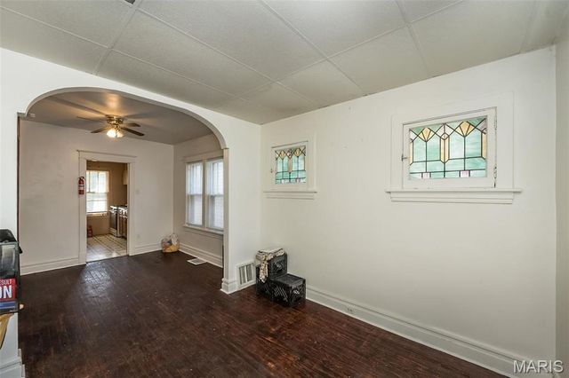 5422 Partridge Avenue, St Louis, MO 63120