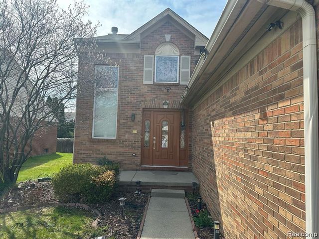 55 Morross Circle, Dearborn, MI 48126