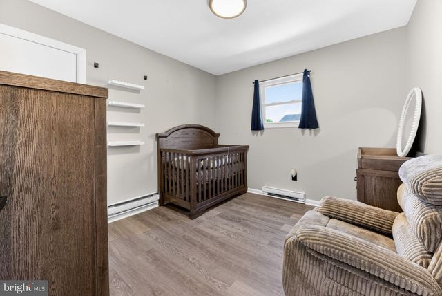 251 EDWARD LN, Catasauqua, PA 18032
