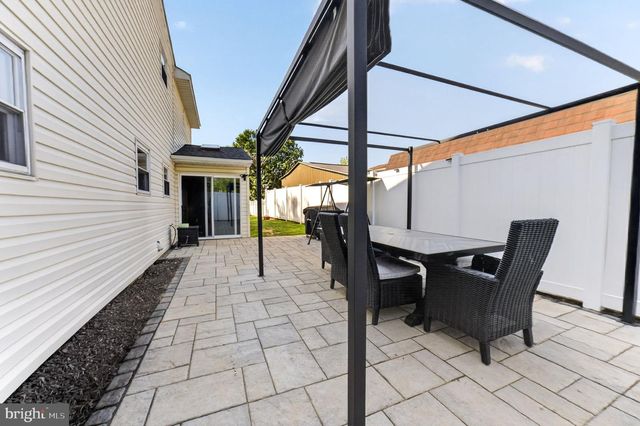 251 EDWARD LN, Catasauqua, PA 18032