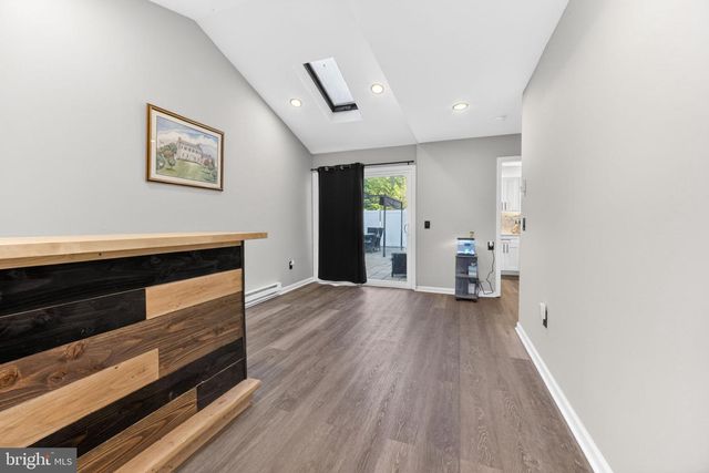 251 EDWARD LN, Catasauqua, PA 18032