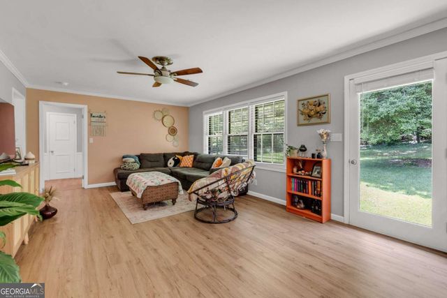 2532 Millbrook Drive, Snellville, GA 30078