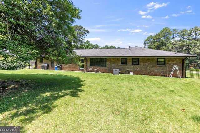 2532 Millbrook Drive, Snellville, GA 30078