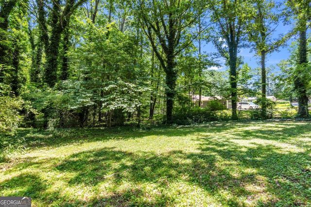 2532 Millbrook Drive, Snellville, GA 30078