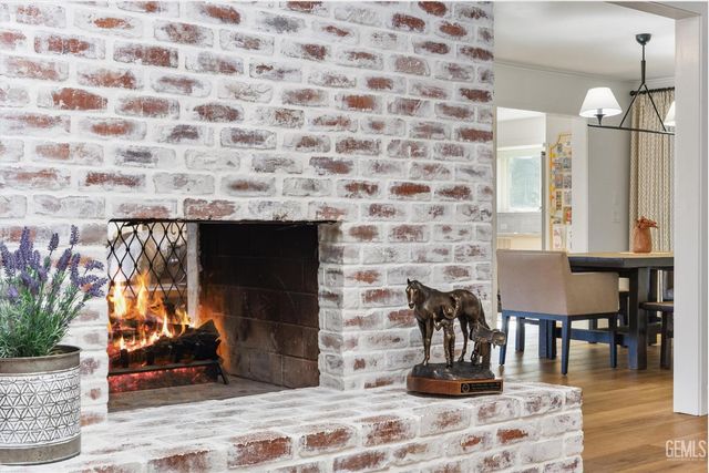 6500 Mount Rainier Drive, Bakersfield, CA 93309