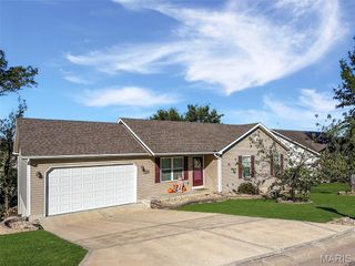 705 Olivia Court, New Haven, MO 63068