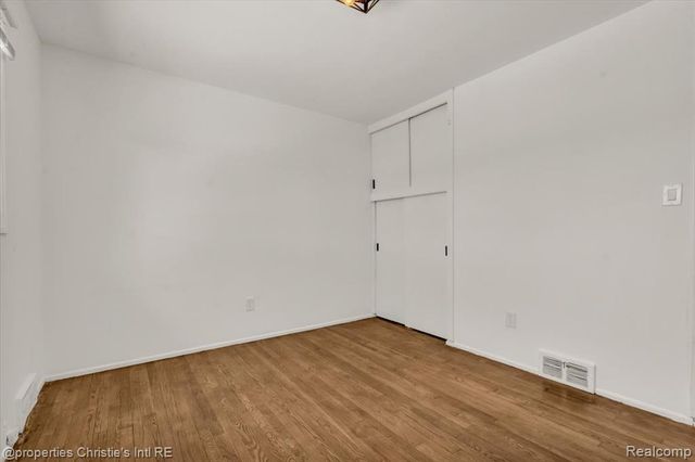 20574 Rutherford Street, Detroit, MI 48235