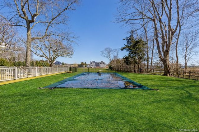 29 Alden Lane, Quiogue, NY 11978