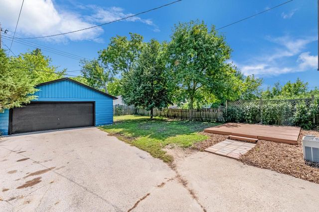 4910 N 107th STREET, Milwaukee, WI 53225