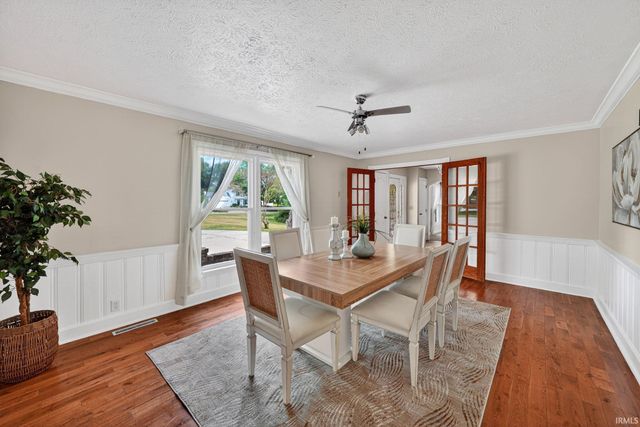 1765 N Bay Drive, Elkhart, IN 46514