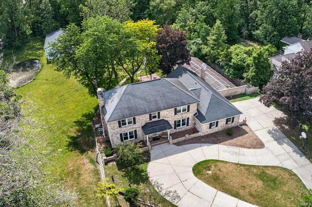 1765 N Bay Drive, Elkhart, IN 46514