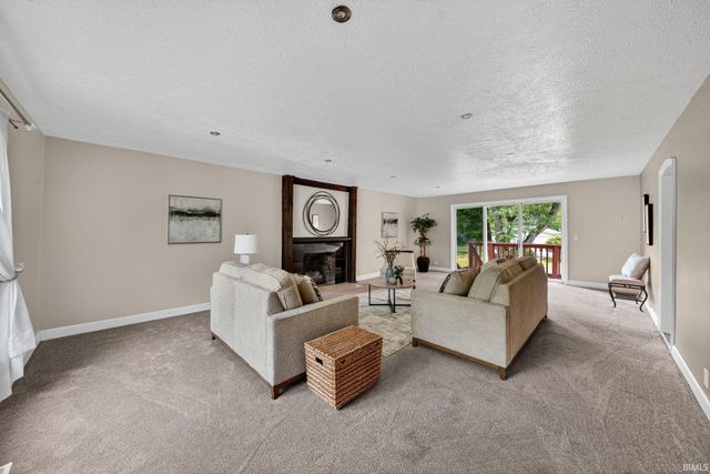 1765 N Bay Drive, Elkhart, IN 46514