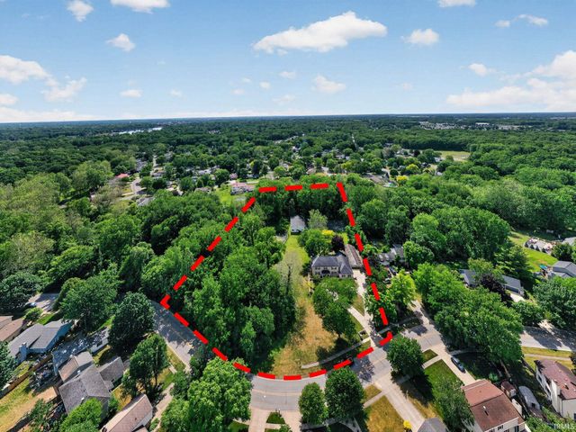 1765 N Bay Drive, Elkhart, IN 46514