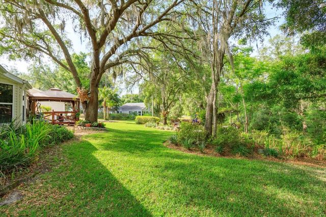 25845 GLEN EAGLE DR, Leesburg, FL 34748
