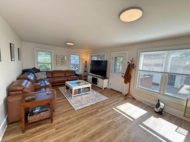 1315 Arthur AVENUE, Racine, WI 53405