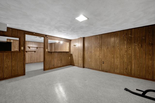 1370 Erickson Road, Columbus, OH 43227