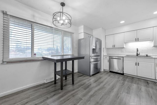 1370 Erickson Road, Columbus, OH 43227