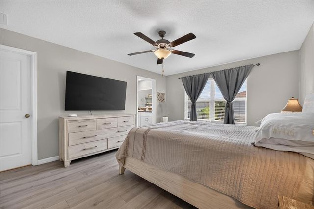 14311 EASY GOER STREET, Sun City Center, FL 33573