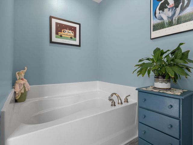 610 Circinae Road, Cowpens, SC 29330