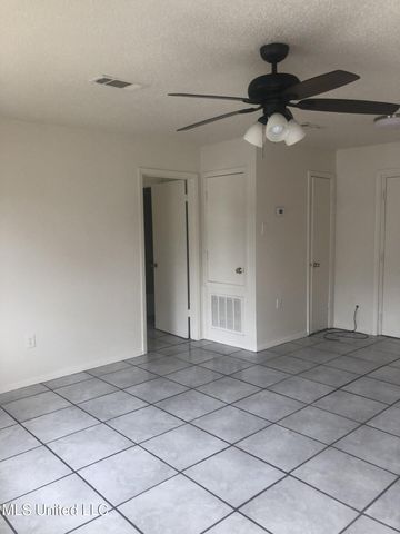 1521 43rd Avenue, Gulfport, MS 39501