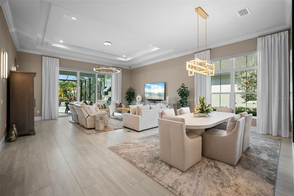 Image 11 of property listing at 8315 PAVIA WAY, Bradenton, FL 34202