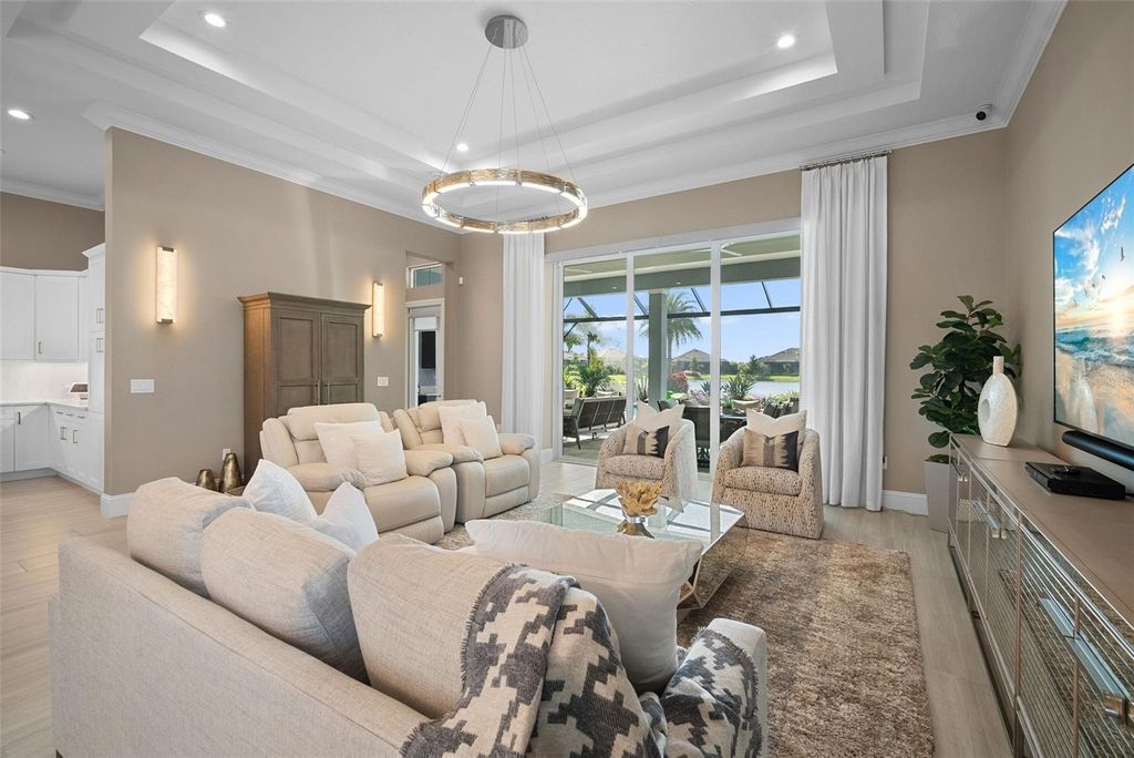Image 13 of property listing at 8315 PAVIA WAY, Bradenton, FL 34202