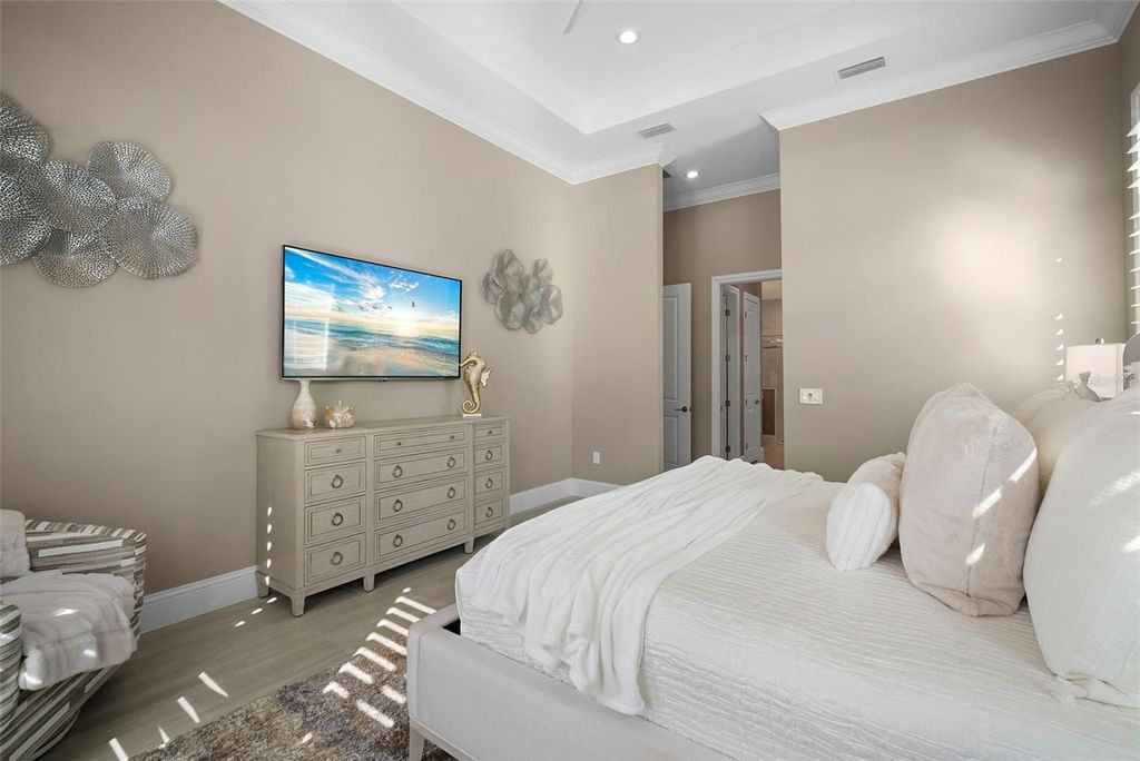 Image 27 of property listing at 8315 PAVIA WAY, Bradenton, FL 34202