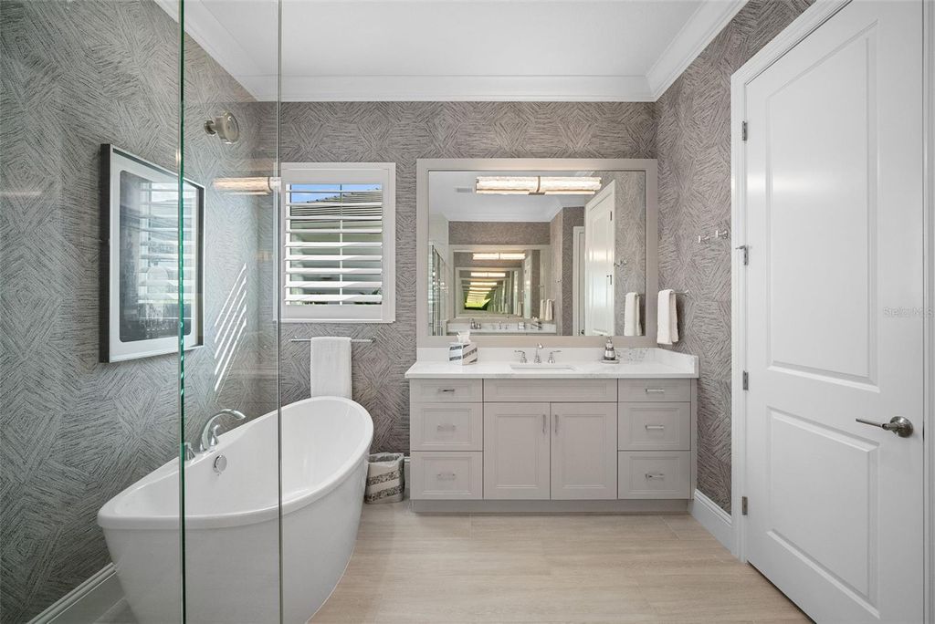 Image 31 of property listing at 8315 PAVIA WAY, Bradenton, FL 34202