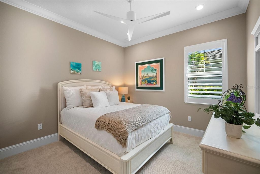 Image 36 of property listing at 8315 PAVIA WAY, Bradenton, FL 34202