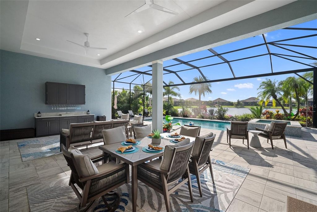Image 41 of property listing at 8315 PAVIA WAY, Bradenton, FL 34202