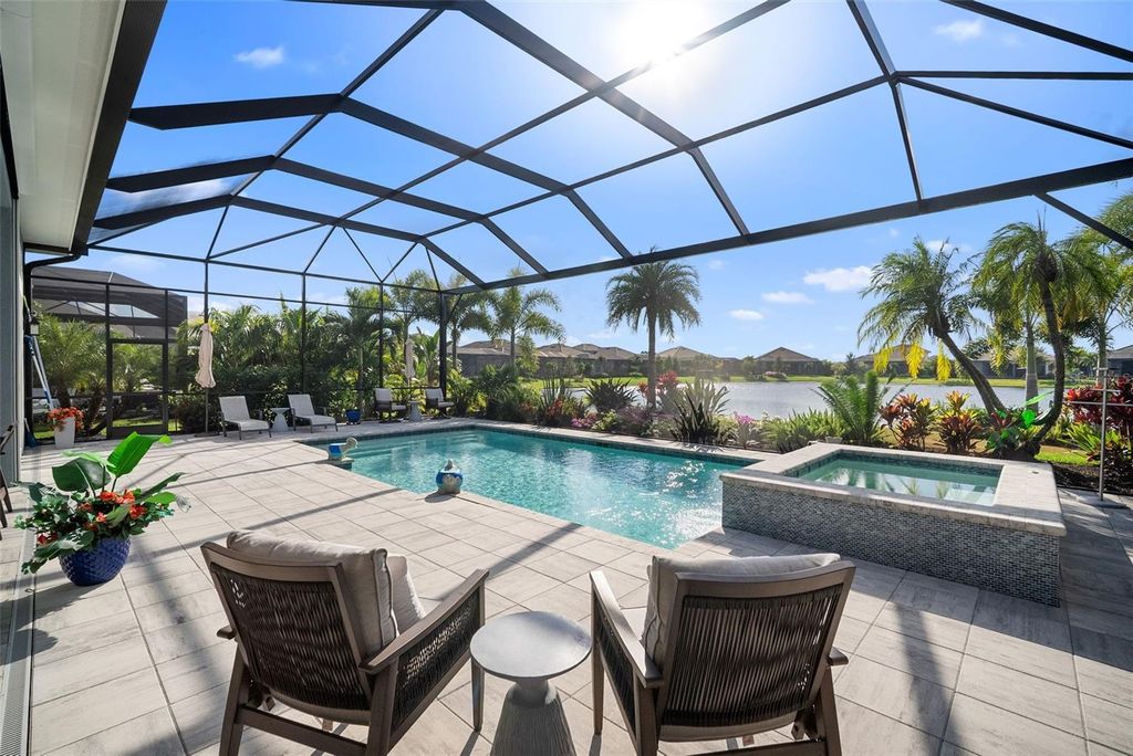Image 45 of property listing at 8315 PAVIA WAY, Bradenton, FL 34202