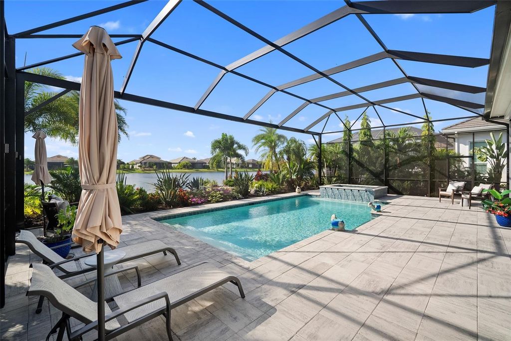 Image 47 of property listing at 8315 PAVIA WAY, Bradenton, FL 34202