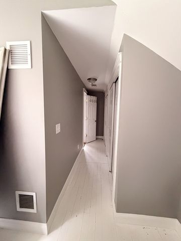 1211 Piper Rd, West Springfield, MA 01089